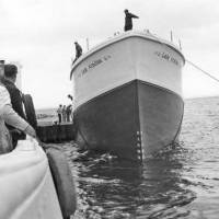 Bernardin Comeau fut le premier Acadien à se lancer dans la pêche du pétoncle sur les bancs Georges à partir de la fin des années 1950. Le Lady Acadian fut un de ses pétoncliers construits au chantier naval A.F. Thériault et Fils à La Butte en Nouvelle-Écosse.